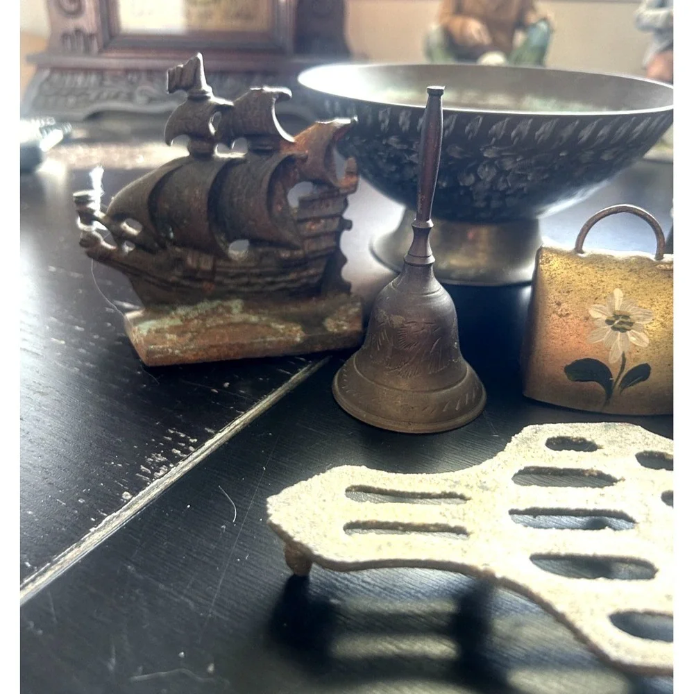 10 piece Vintage Brass, Bras Toned Lot - Decorative Bowl, Planter, Vase & More